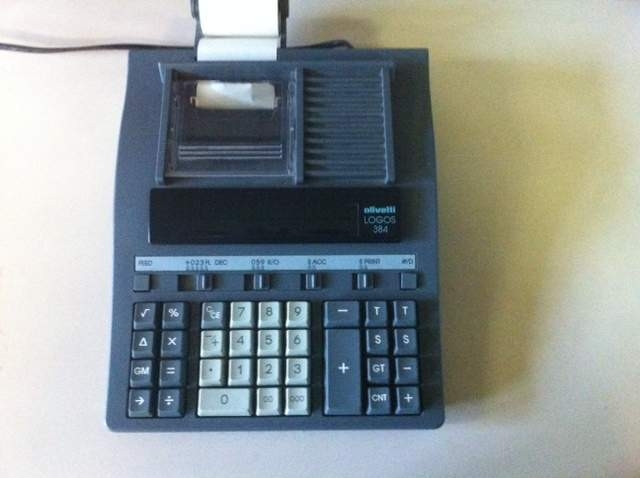 Calculadora-impresora Olivetti Logos 384.