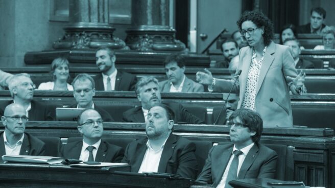 Pleno del Parlament durante el debate de la Ley de Referéndum.