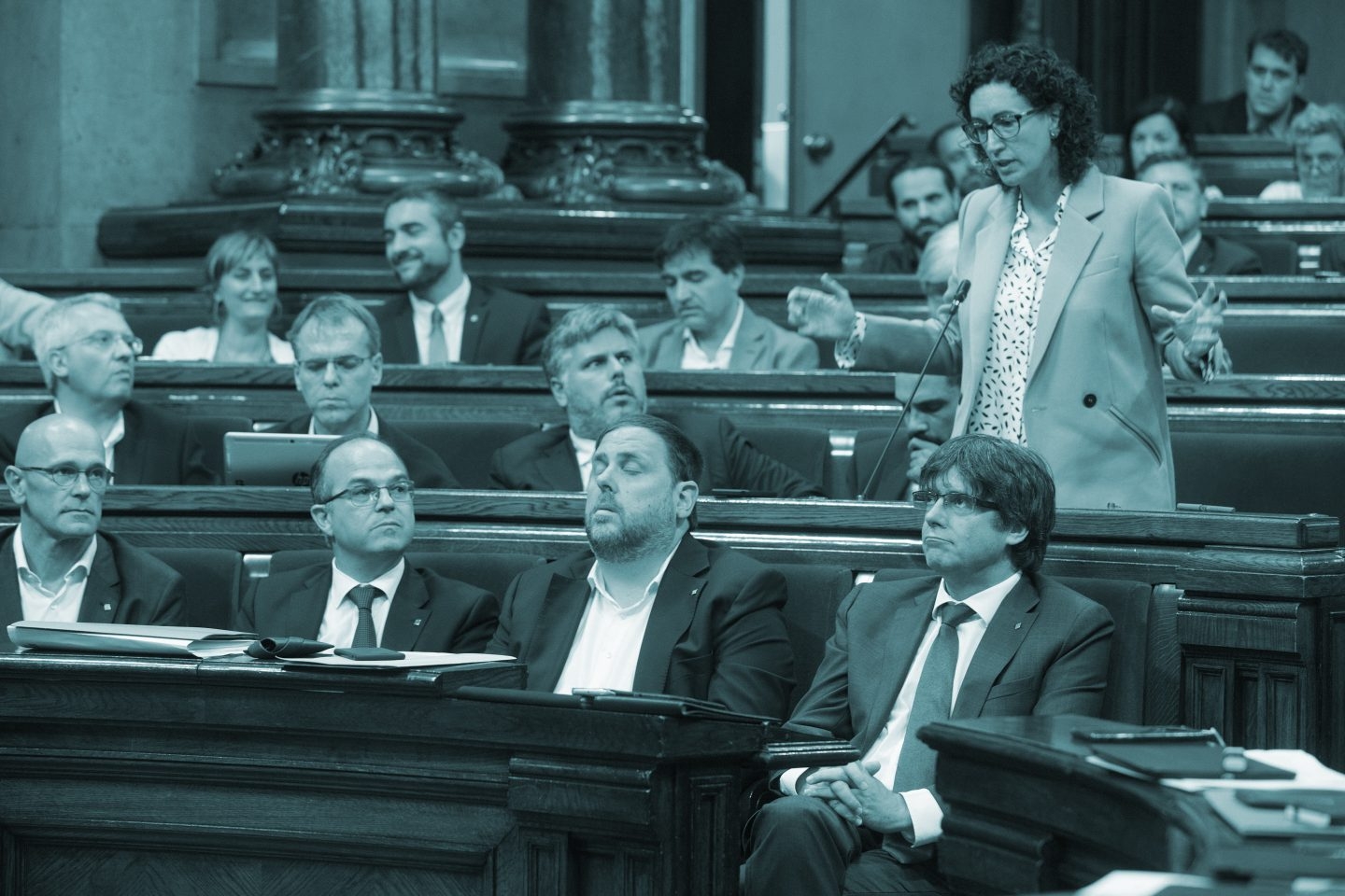 Pleno del Parlament durante el debate de la Ley de Referéndum.