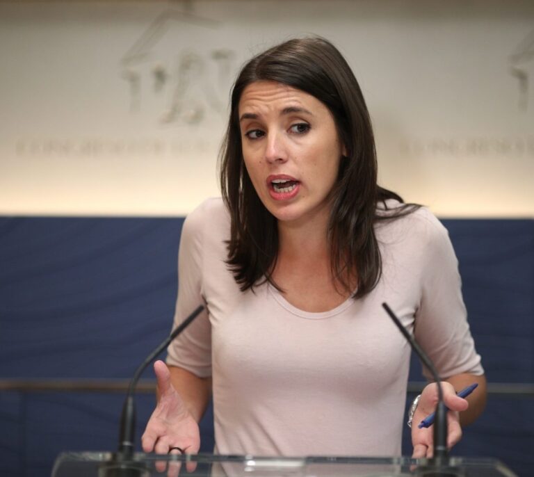Irene Montero: "En España se vulneran los derechos humanos"