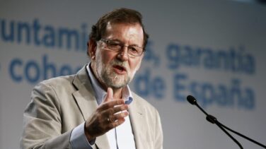 Rajoy subraya que en Europa "no dan crédito" y le animan a preservar la ley