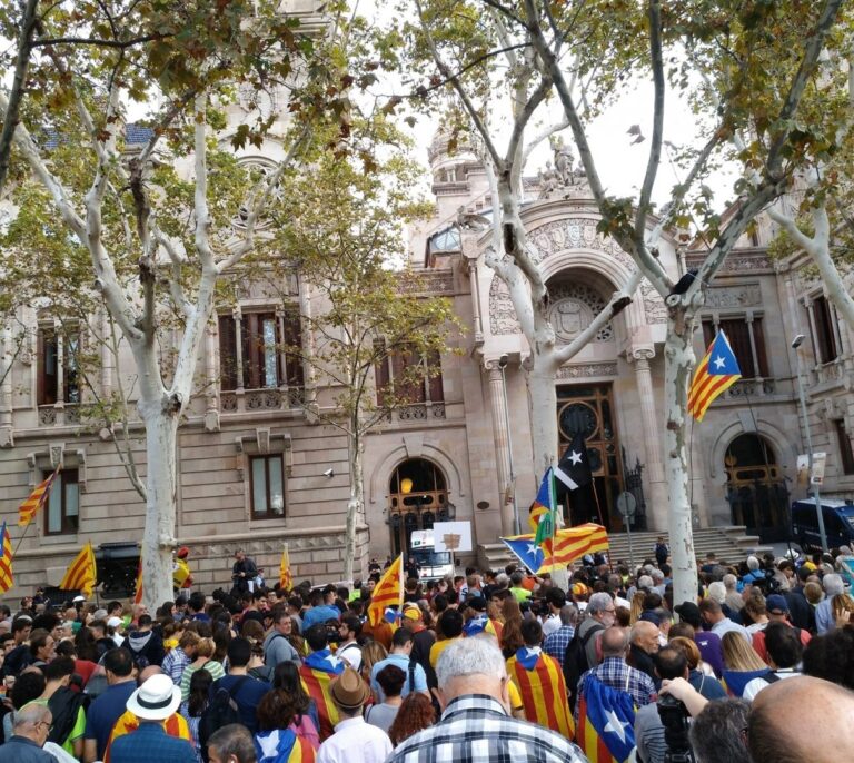 La tensión en Cataluña amenaza con anular el examen a 4.200 opositores a jueces y fiscales