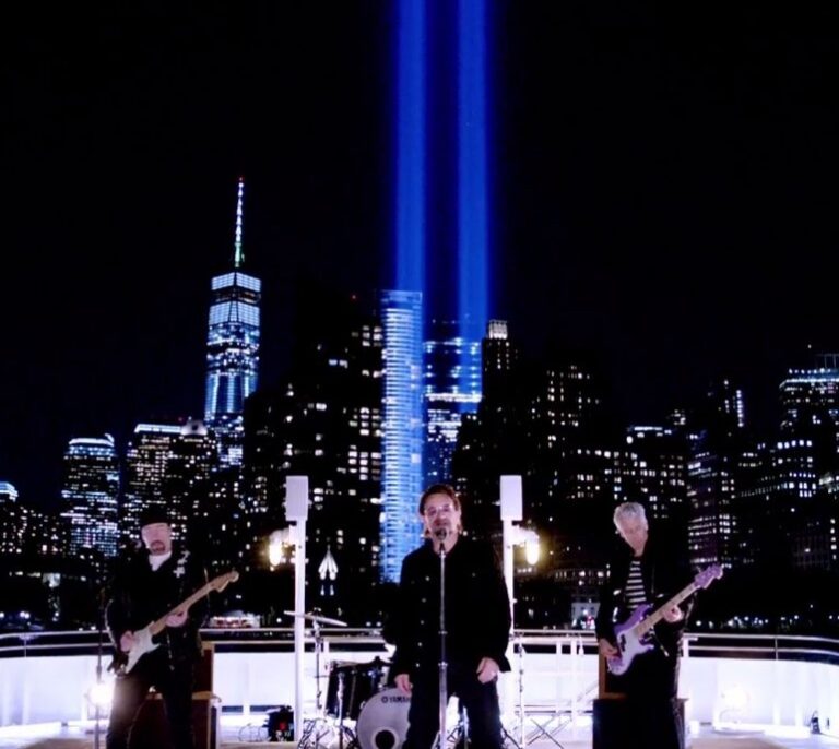 U2 estrena videoclip de 'You’re the best thing about me'