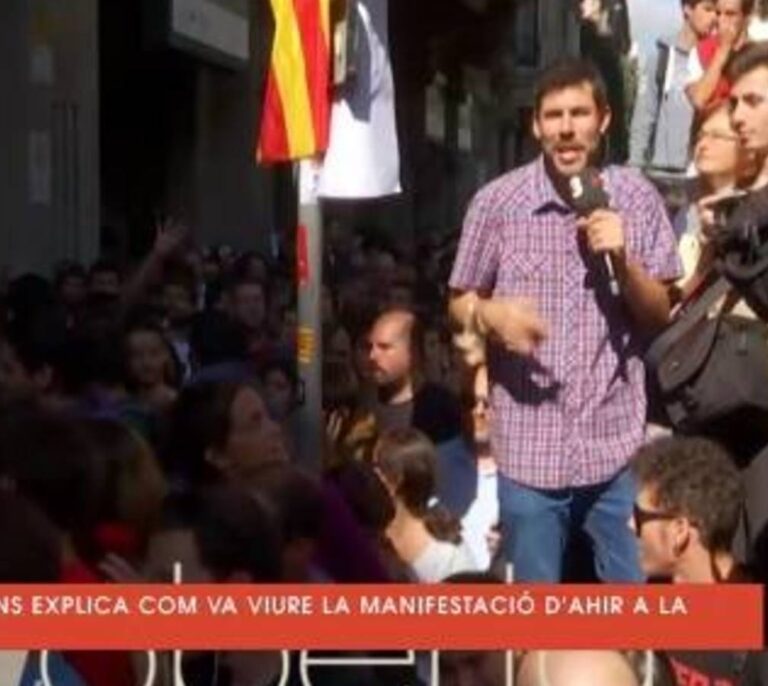 'Le Monde' critica la "burbuja" independentista y acusa a TV3 de "propaganda simplista y mentirosa"