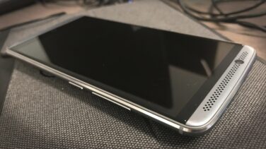 ZTE Axon 7, el discreto encanto de la gama media