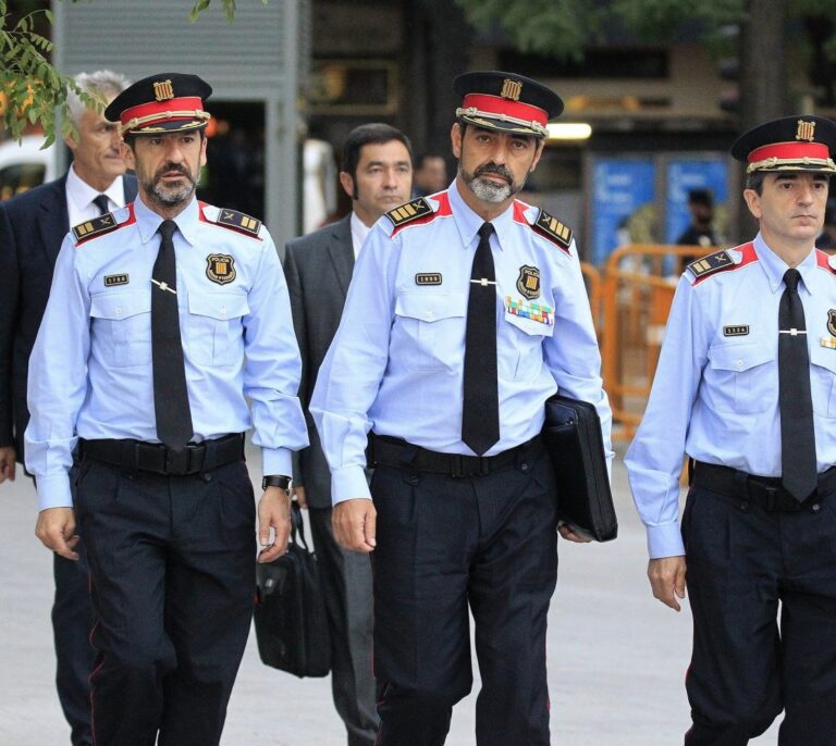 Illa ficha a Trapero como director general de los Mossos con Núria Parlon como consejera