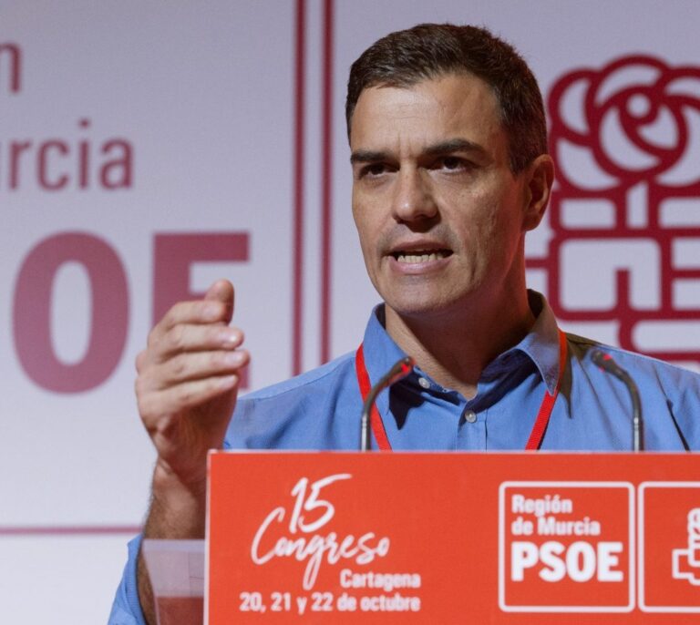 Pedro Sánchez advierte a Podemos de que no es de izquierdas apoyar al independentismo