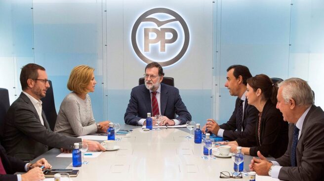 independencia de Cataluña: 155 Rajoy reunió ayer a su comité de dirección en Génova