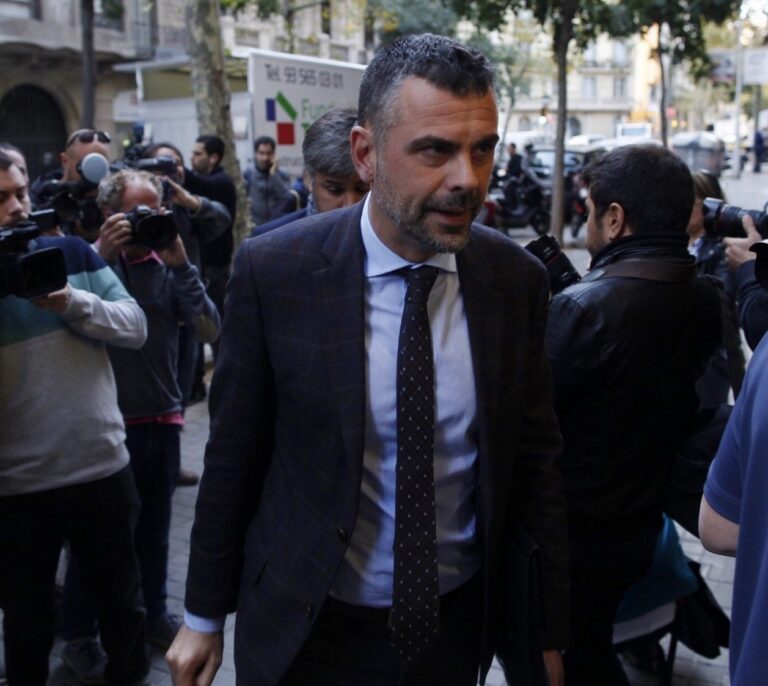 Santi Vila se postula como candidato a las elecciones del 21-D