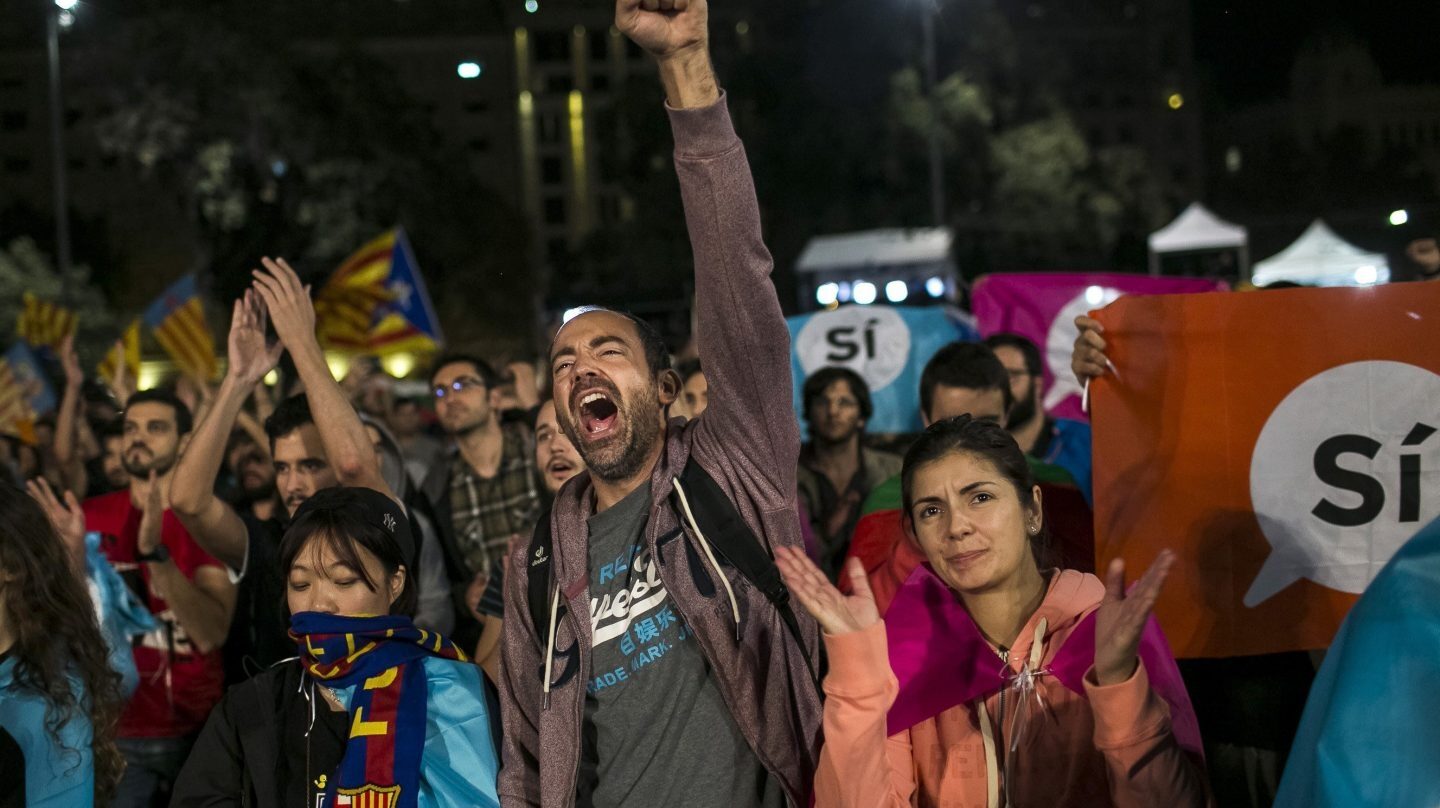 Concentración de ANC en la plaza de Cataluña el 1-O.