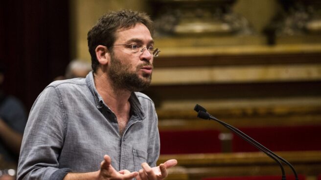 Podemos acusa a Fachin de "pactar con los independentistas" y renovará su dirección