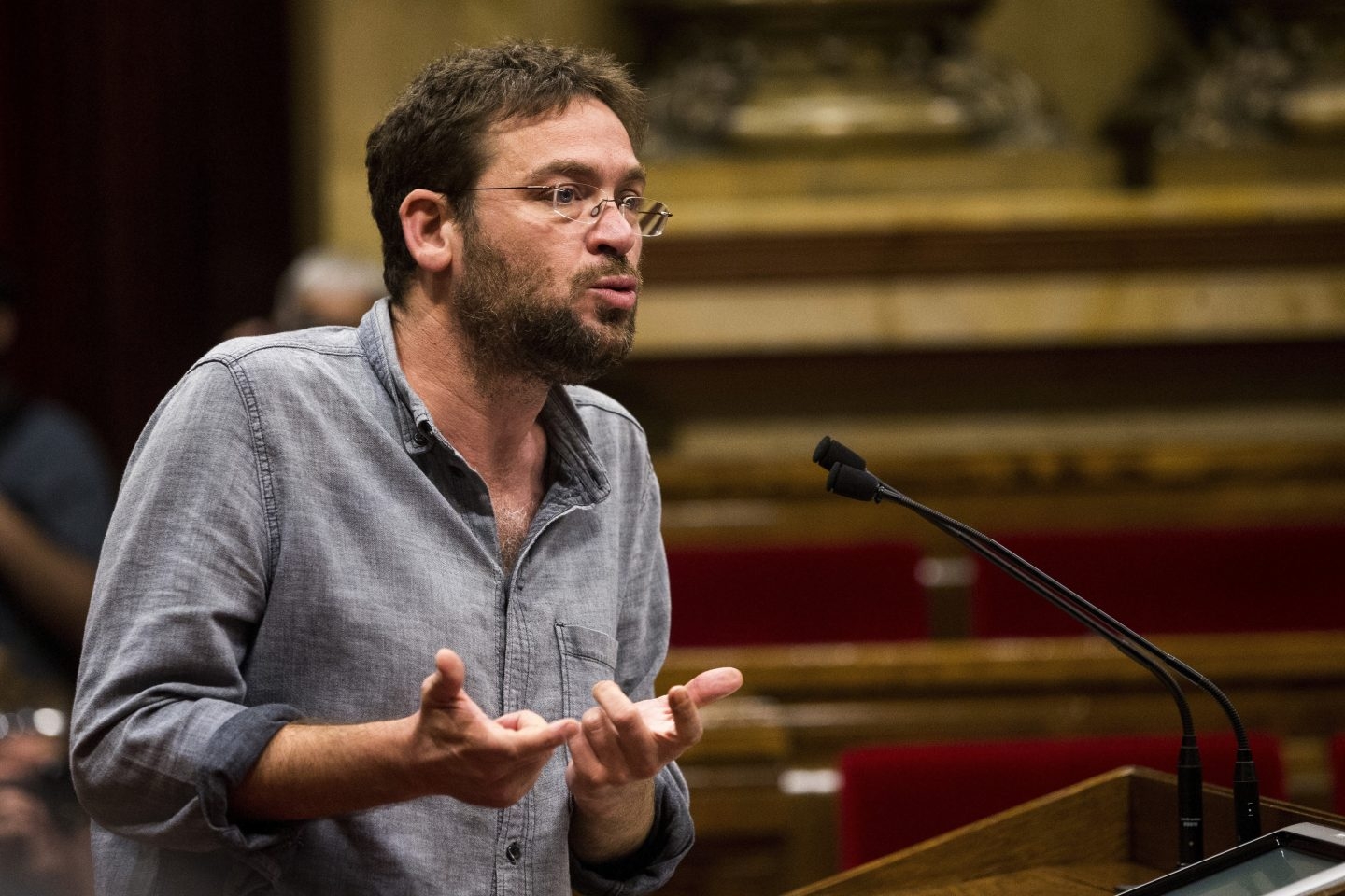 Podemos acusa a Fachin de "pactar con los independentistas" y renovará su dirección