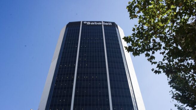 El fondo de pensiones canadiense compra 800 millones de activos tóxicos de Sabadell