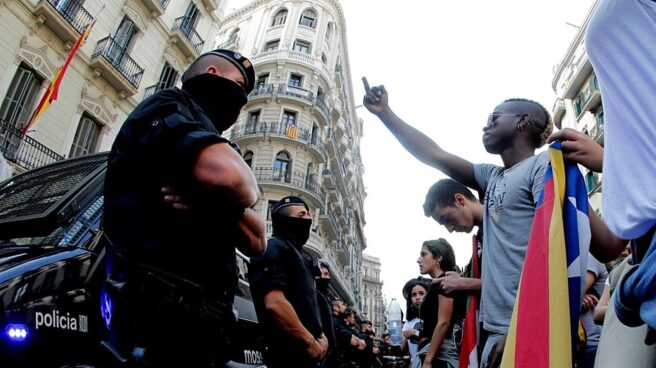 Sindicatos de Policía exigen al Gobierno "medidas urgentes" por la persecución de agentes