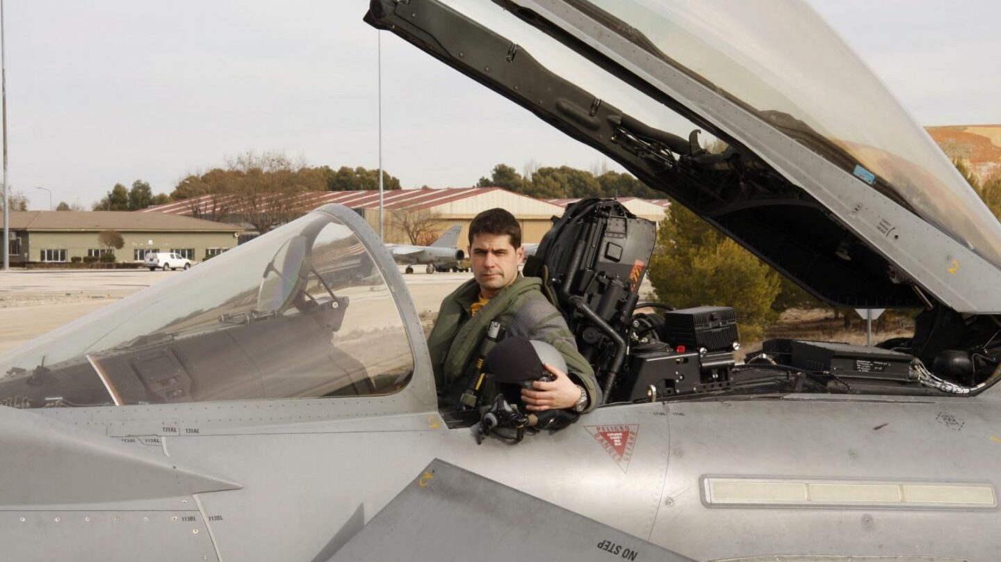 Fotografía facilitada por el Ministerio de Defensa del capitán del Ejército del Aire Borja Aybar