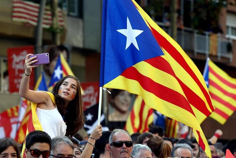 Cataluña podría sufrir consecuencias económicas graves por la crisis actual.