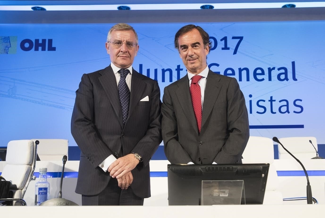 Tomás García Madrid y Juan Villar Mir durante una Junta General de Accionistas de OHL.