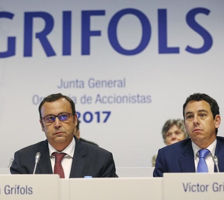 Grifols, la única empresa catalana del Ibex que se resiste a cambiar de sede