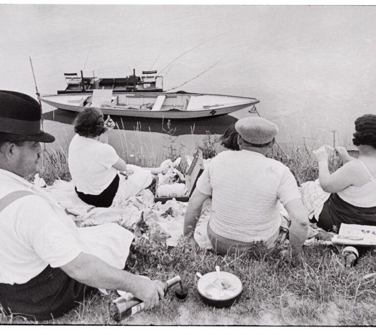 El MoMA subasta joyas de la historia de la fotografía