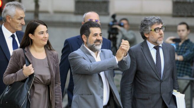 El juez Llarena investiga 47 comunicaciones entre Jordi Sànchez y Trapero el día del asedio a Economía El presidente de la ANC, Jordi Sánchez, llegando este lunes a la Audiencia Nacional para declarar.