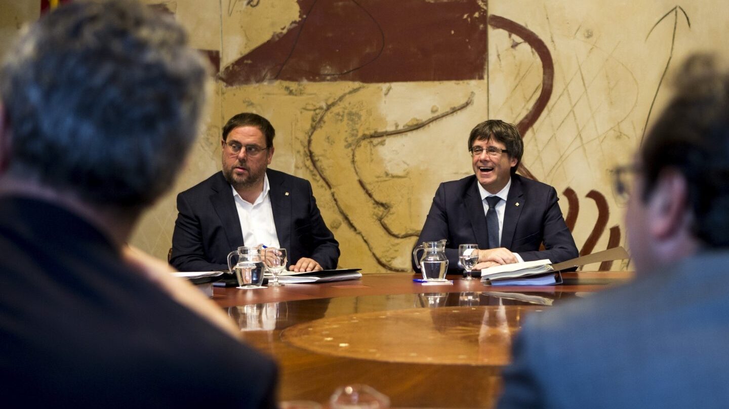 Junqueras y Puigdemont, en la reunión del Govern.