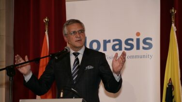 El viceprimer ministro de Bélgica: "Cuando se pide la independencia, más vale quedarse con su pueblo"