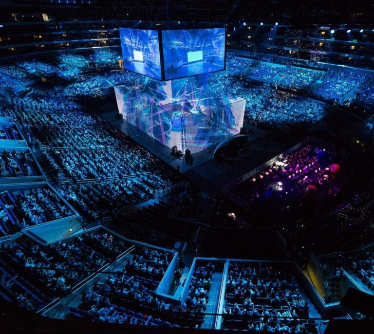 El LoL conquista el templo de Bolt