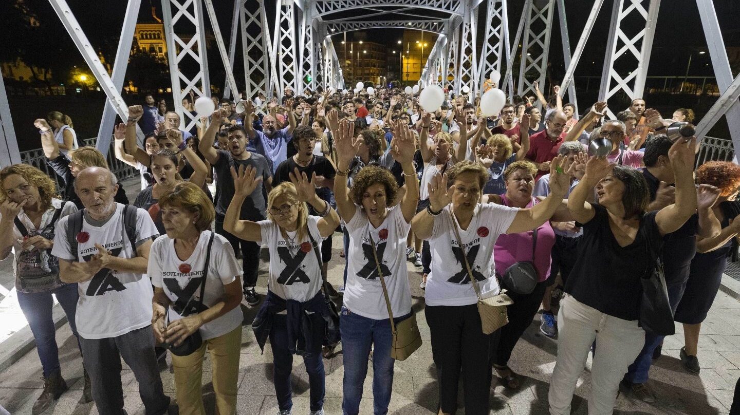 Protesta por el soterramiento de las vías en Murcia.