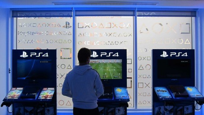 PS4