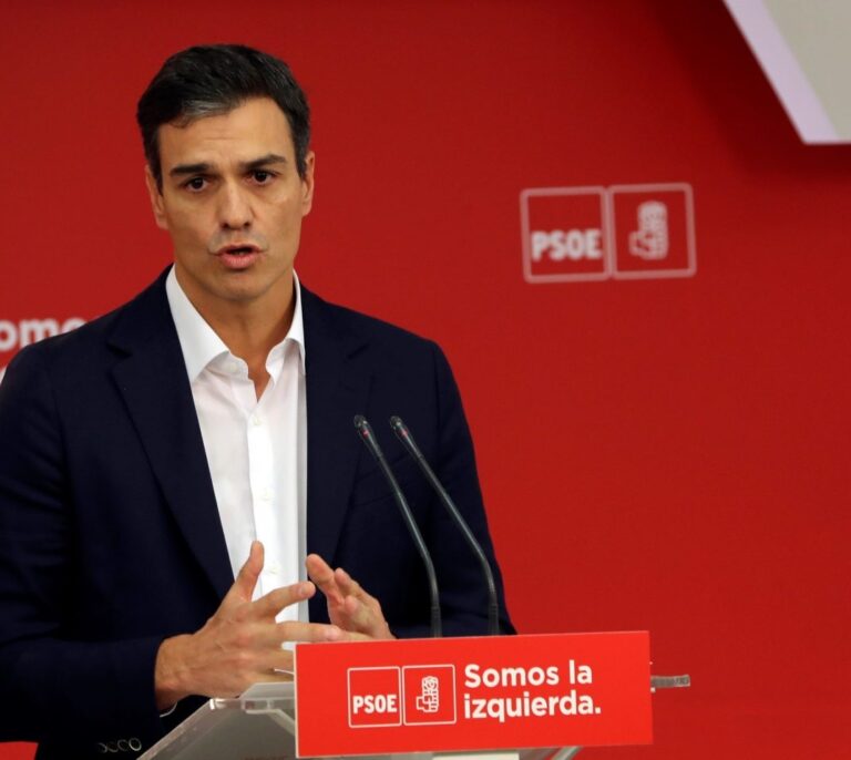 Pedro Sánchez: "Parece que es Puigdemont quien quiere que se aplique el artículo 155"