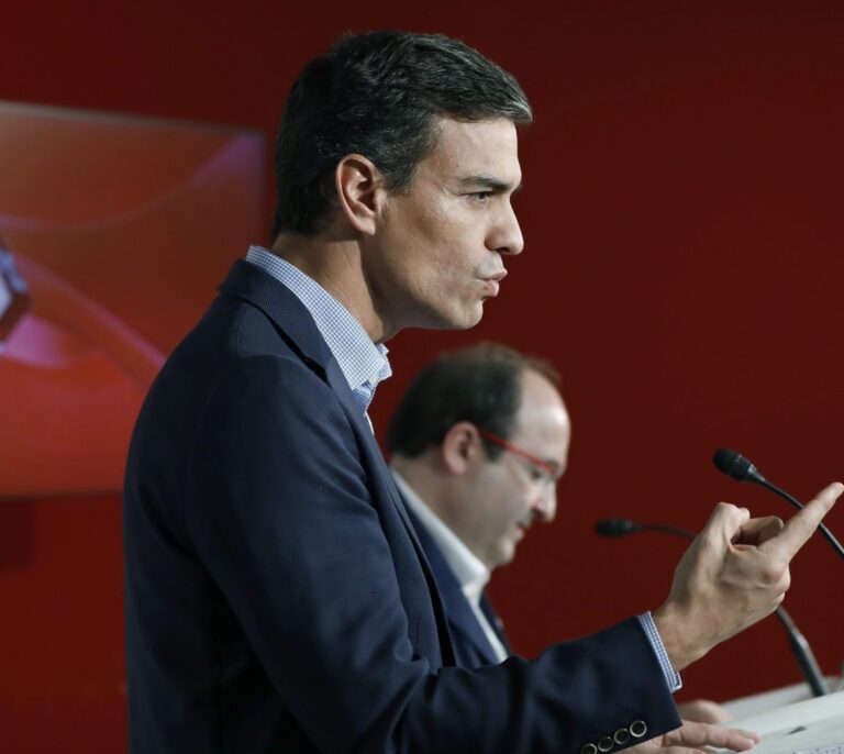 Pedro Sánchez pide ahora a Puigdemont que convoque elecciones en Cataluña