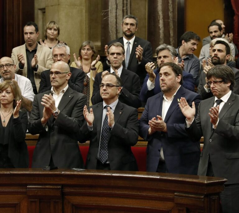 Todos los nombres y organismos destituidos por el Gobierno a través del 155