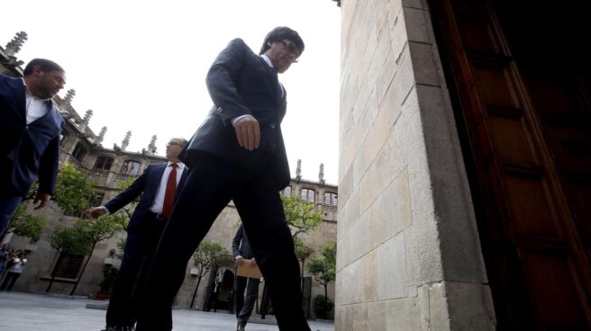 Referéndum 1-O: Carles Puigdemont entra en el Palau de la Generalitat. Independencia de Cataluña: Puigdemont puede declarar hoy la república catalana