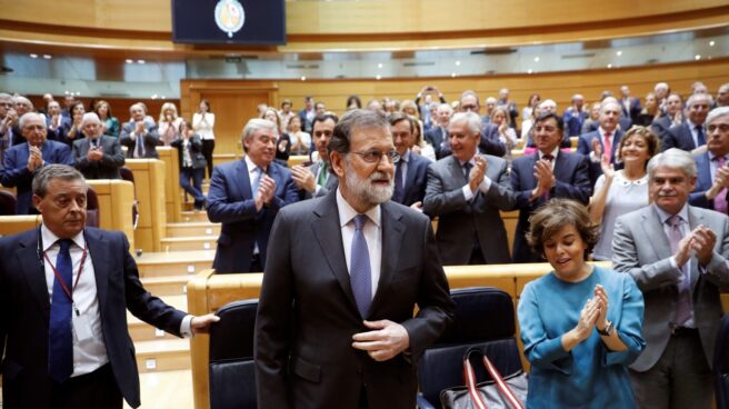 Rajoy destituye a Puigdemont, disuelve el Parlament y convoca elecciones el 21 de diciembre