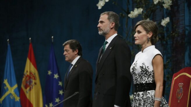 Los Reyes, en la entrega de los premios Princesa de Asturias. Los Reyes, en la entrega de los premios Princesa de Asturias.