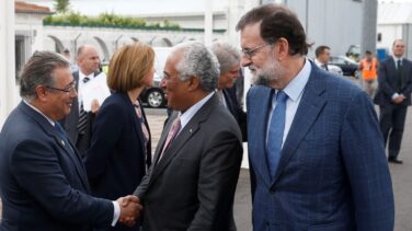 Sindicatos piden la dimisión de Rajoy y Zoido si no ponen ya fin a la "caza al policía"