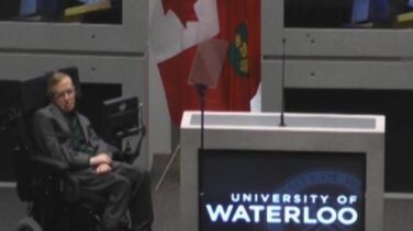 Stephen Hawking da acceso libre a su tesis doctoral y se cae la web por la demanda