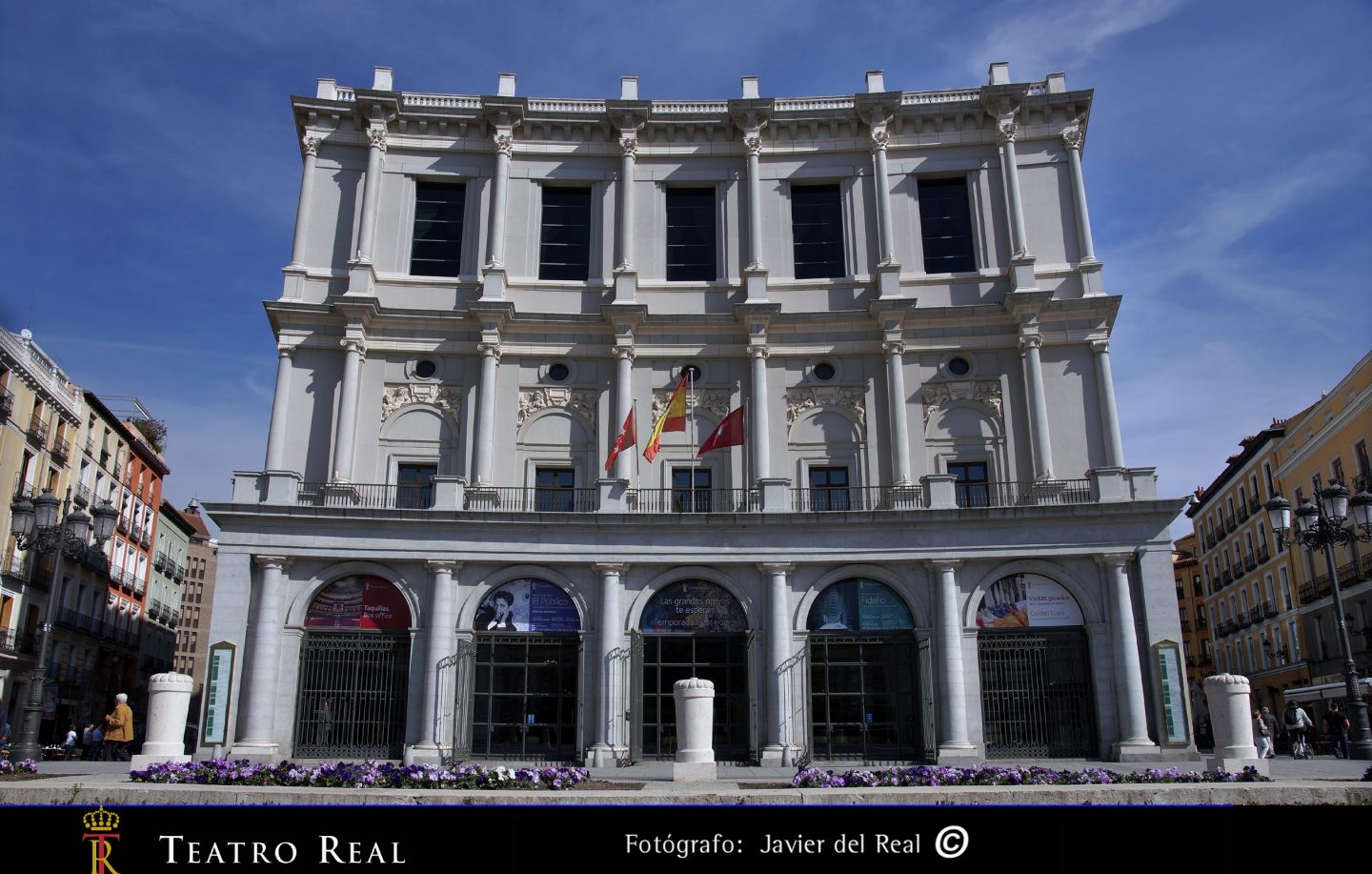 Fachada del Teatro Real.