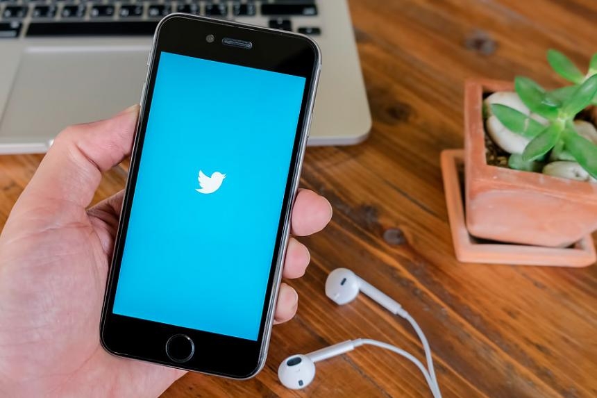 Twitter actualiza la cámara de su app para competir con Instagram