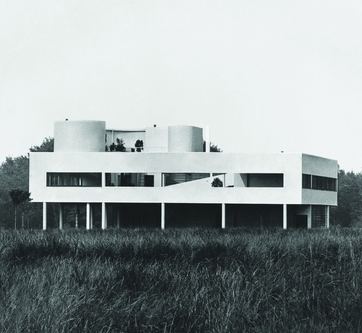 Le Corbusier: Villa Savoye, Poissy, France, 1929.