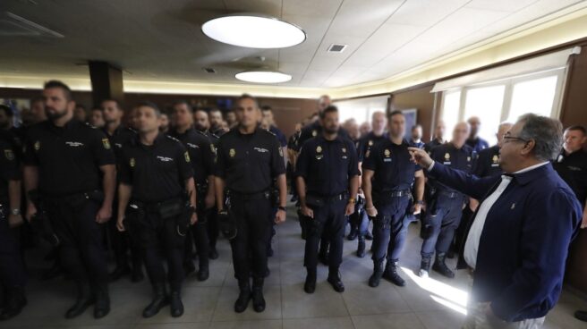 Zoido Policía La Policía Nacional desfilará el 12 de octubre por primera vez en 30 años