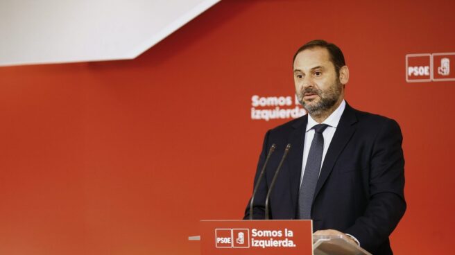 José Luis Ábalos. José Luis Ábalos.
