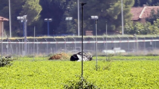 accidente_piloto_albacete El capitán Borja Aybar ha fallecido tras caer su avión en la base aérea de Los Llanos, en Albacete.