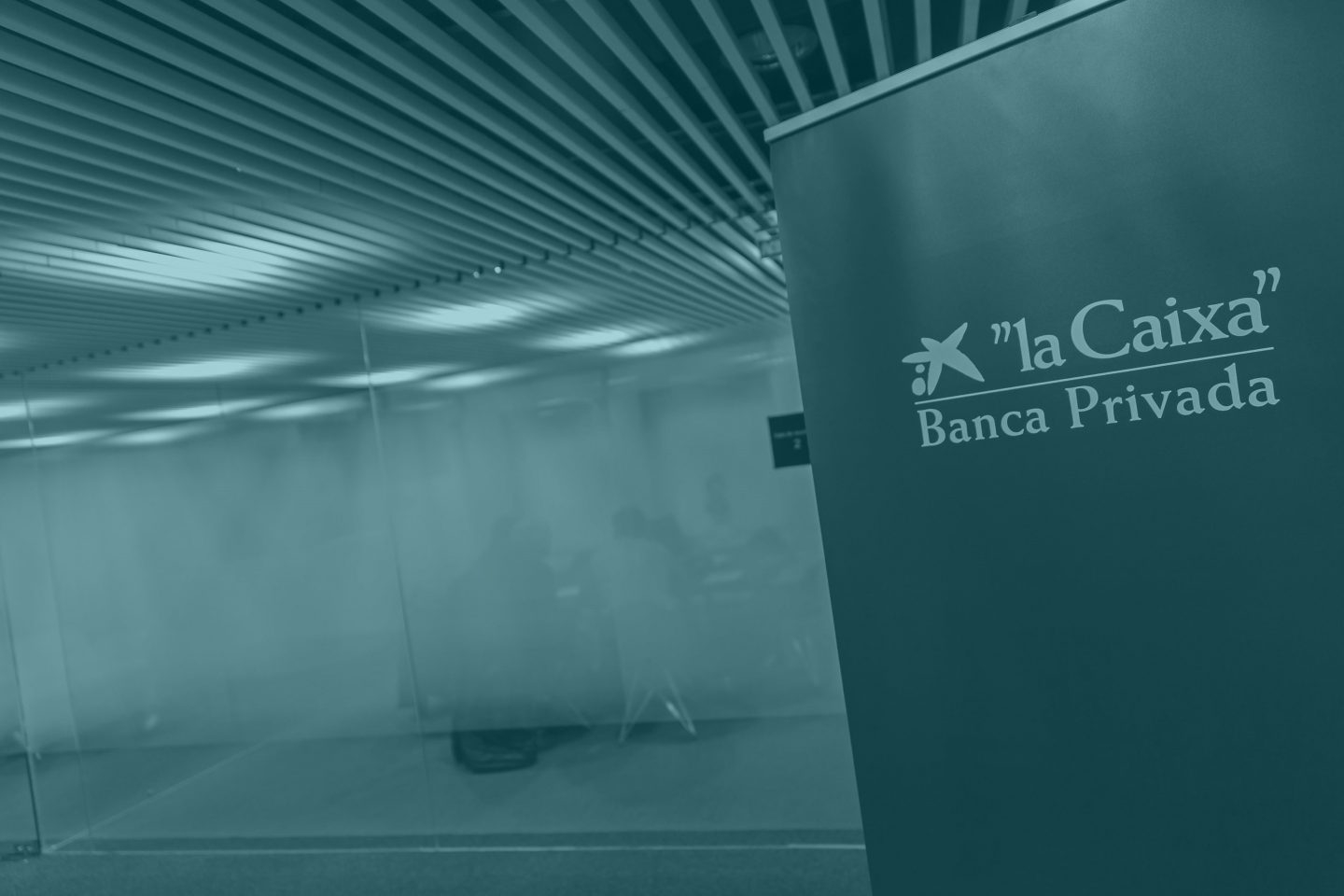 La Caixa Banca Privada.