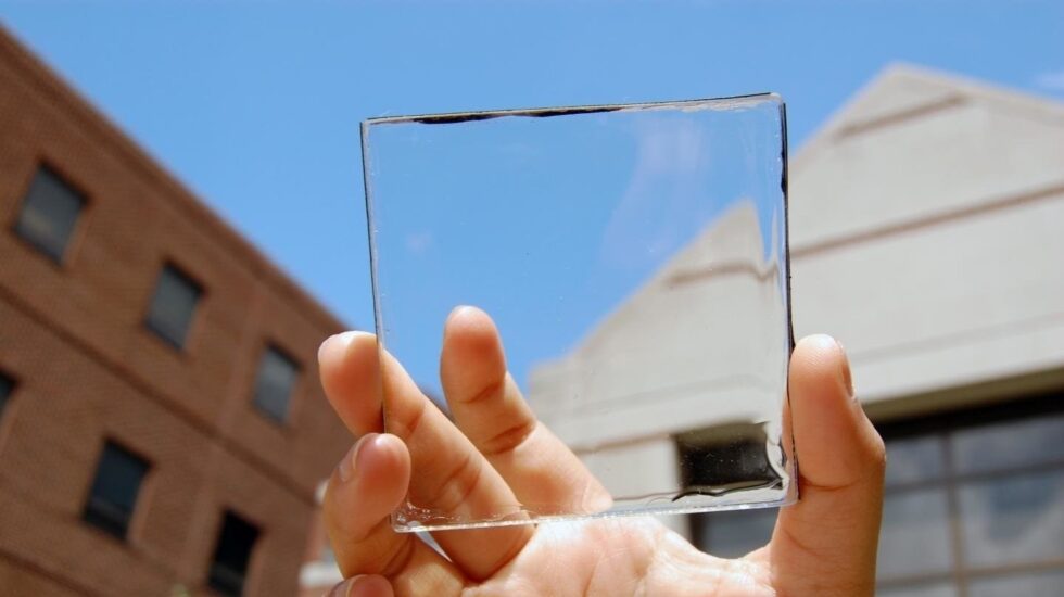 Células solares transparentes