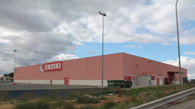 eroski Uno de los centros comerciales de la cadena Eroski.