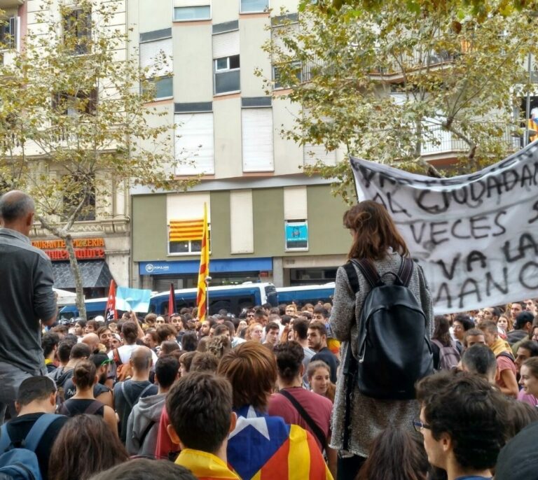 El 3-O en directo: Cataluña se echa a la calle