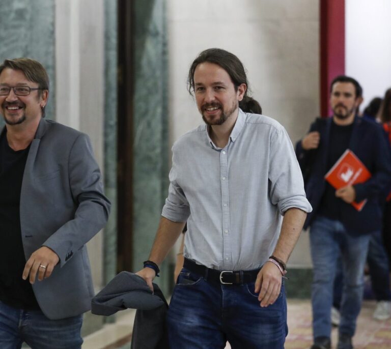 Podemos identifica la manifestación de ayer con la "ultraderecha": "No nos representa"
