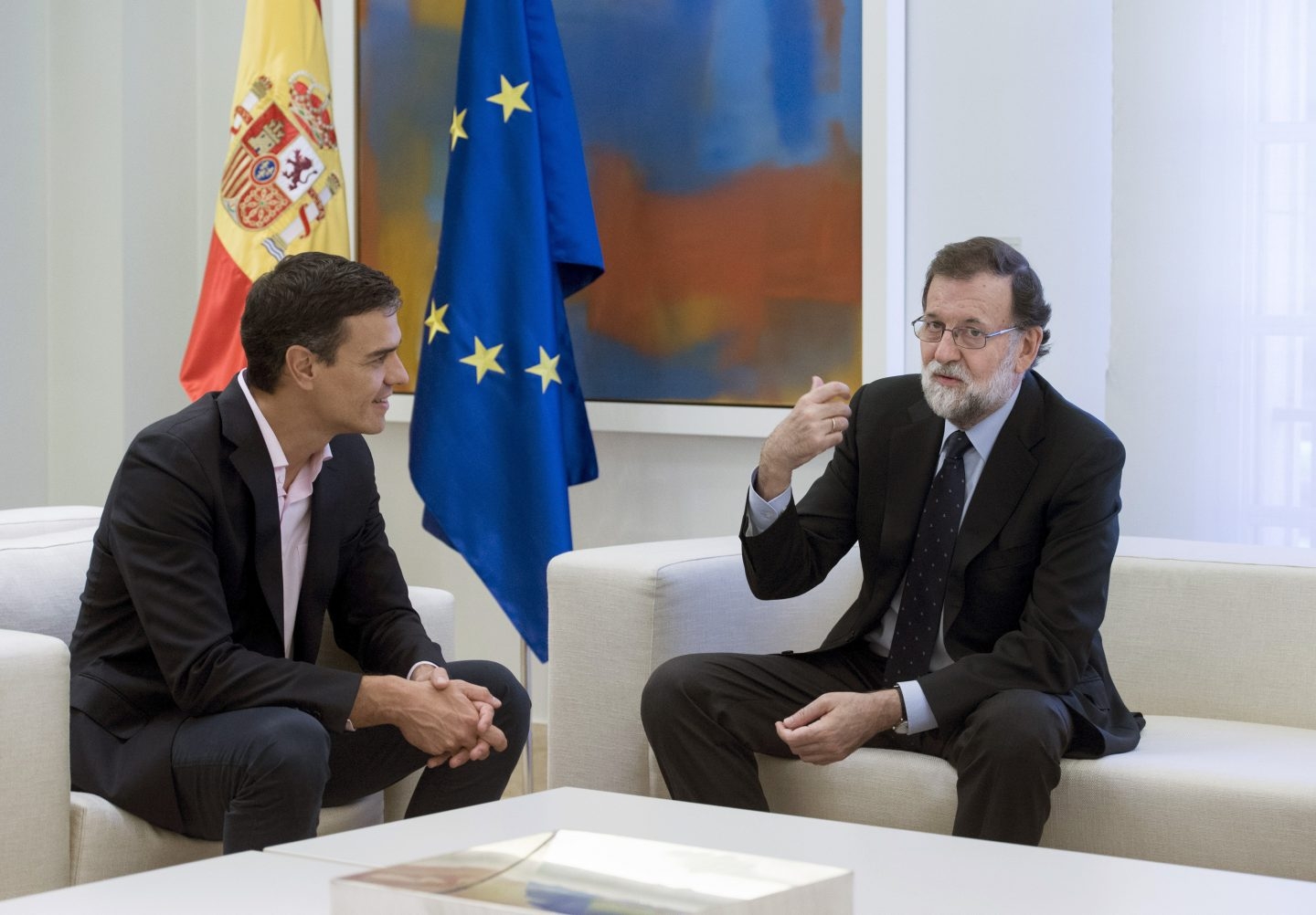 Pedro Sánchez y Mariano Rajoy, en la Moncloa.