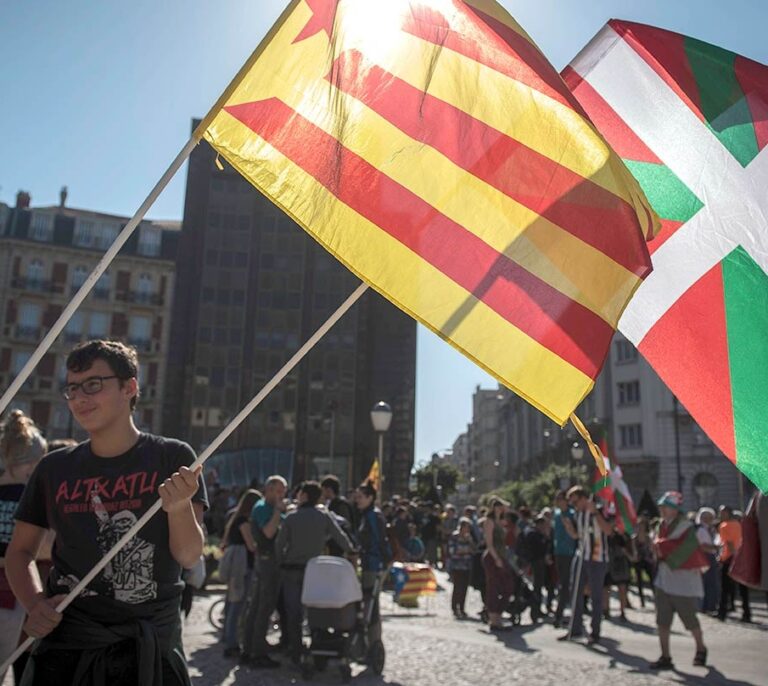 La 'generación post ETA', el pulso estival entre Otegi y sus críticos